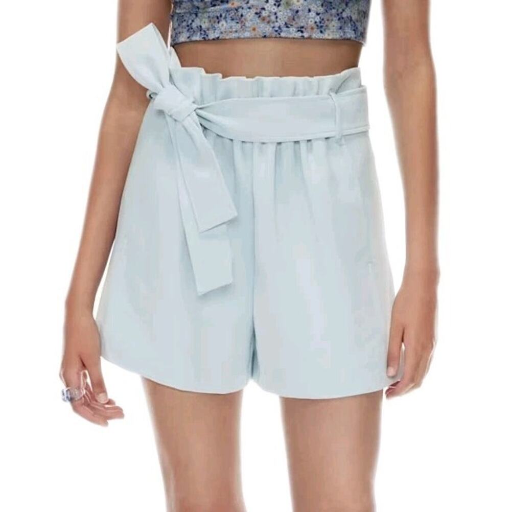 WILFRED Aritzia Belted Paperbag Short in Light Blue Crepette High Rise Women's 4